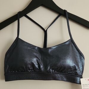 Lululemon NWT Rare Flow Y Nulu Bra *Ribbed Shine Size 8